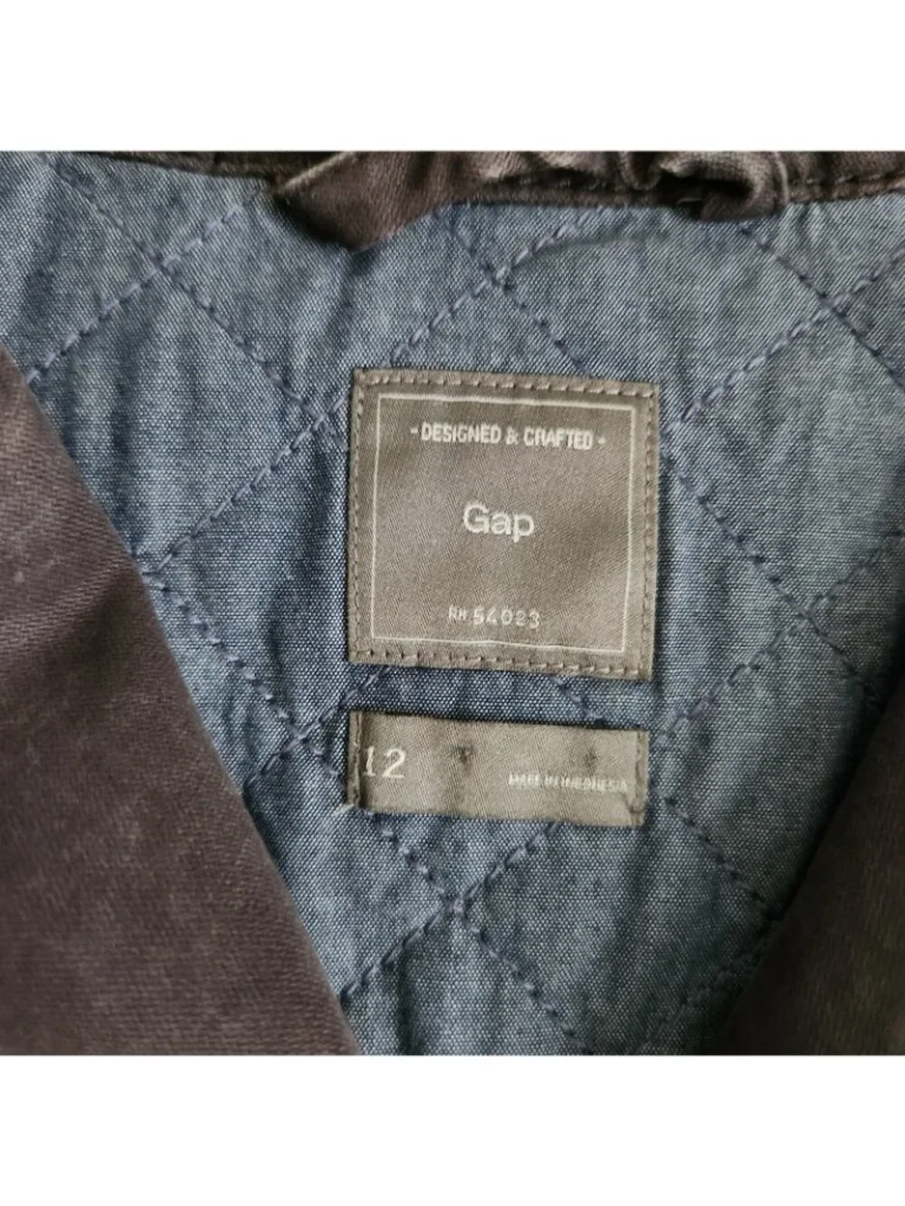Gap Black Denim Jacket Youth Girls 12 Quilted Lined Zipper Pockets Long Sleeves